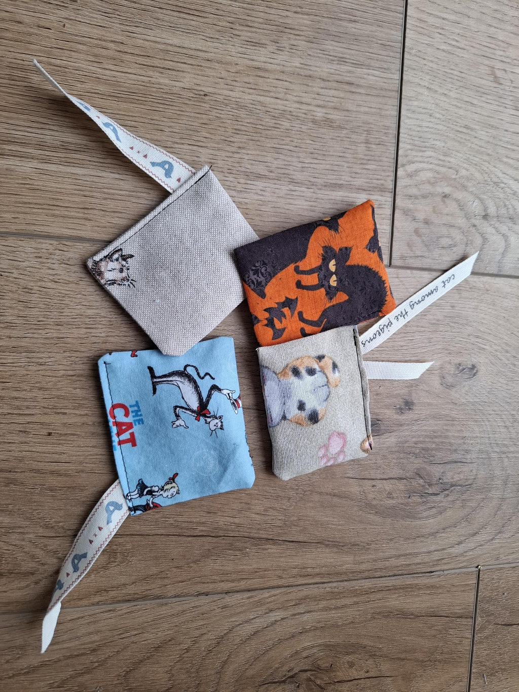 Terry's teabags Set of 4 catnip pouches