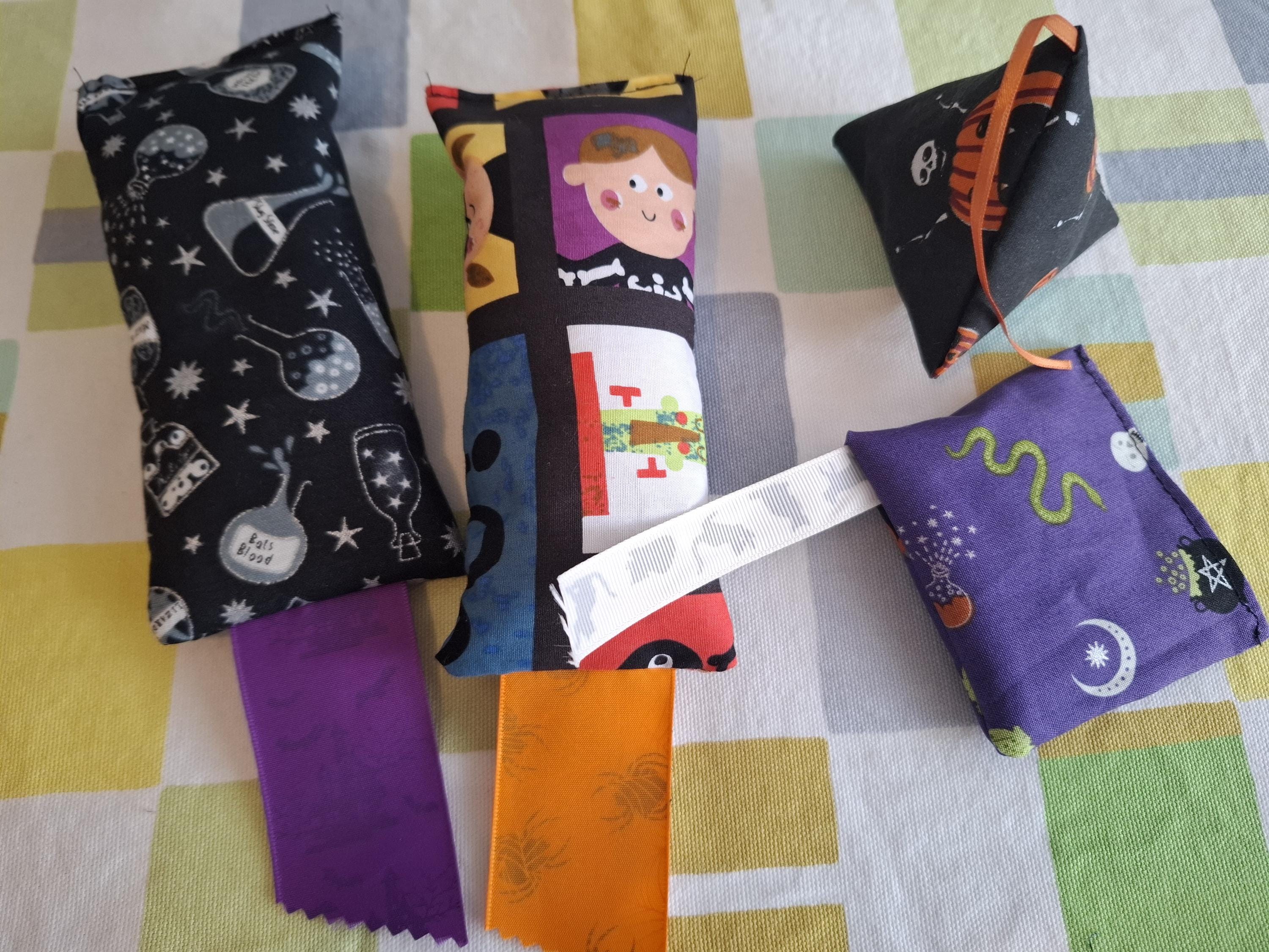 Winnie's Halloween catnip toys selection pack