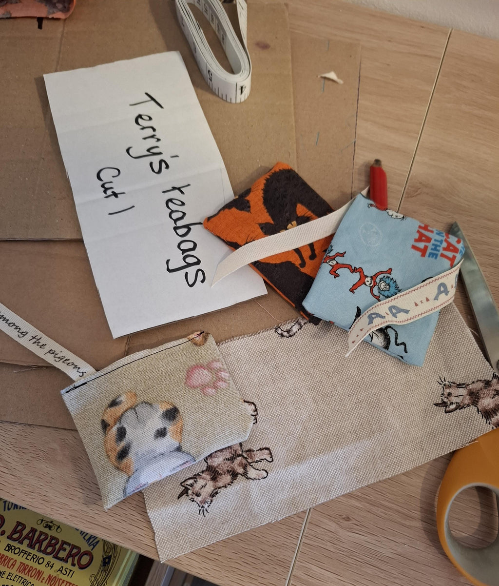 Terry's teabags Set of 4 catnip pouches