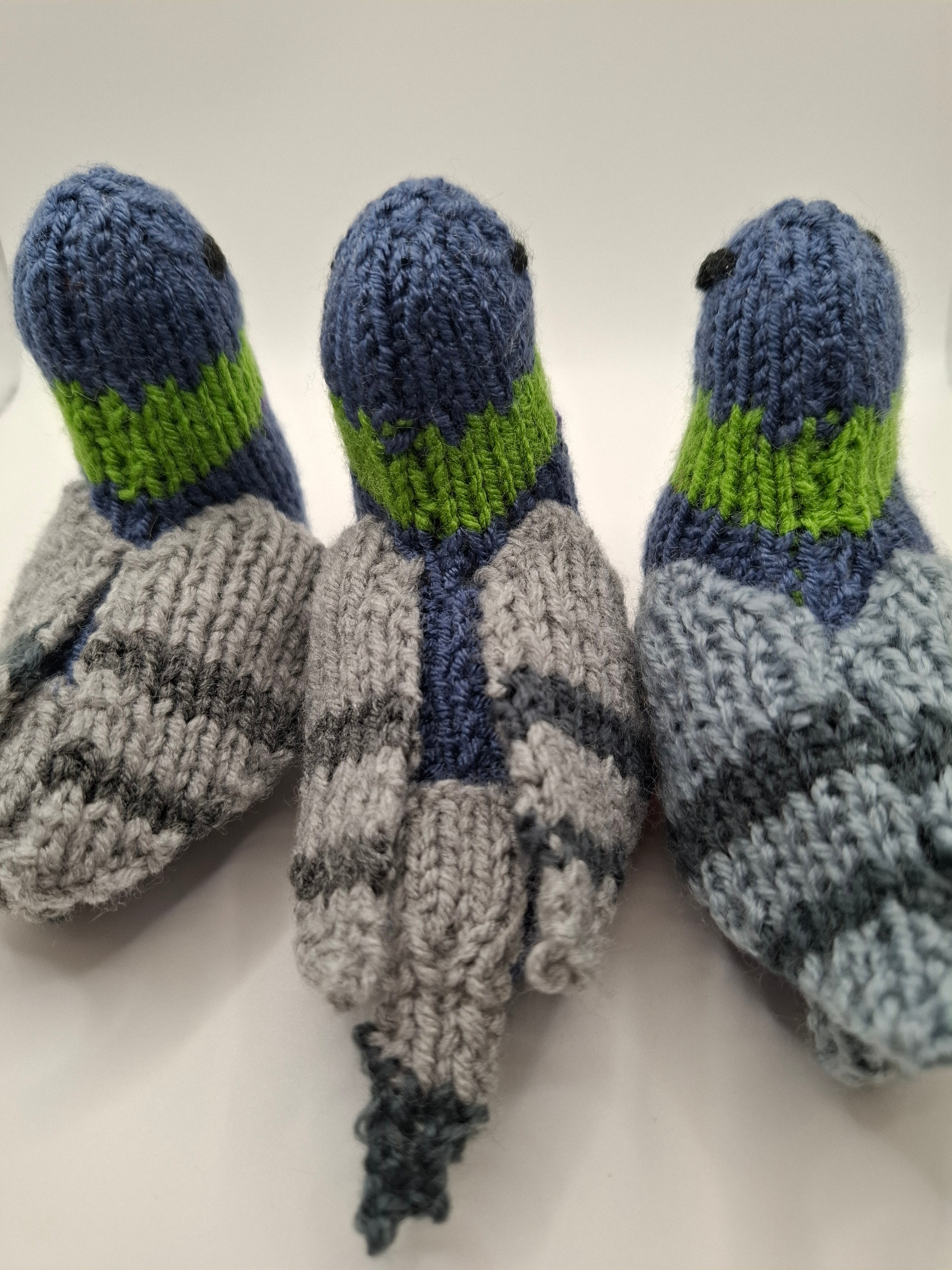 Knitted pigeon ornament