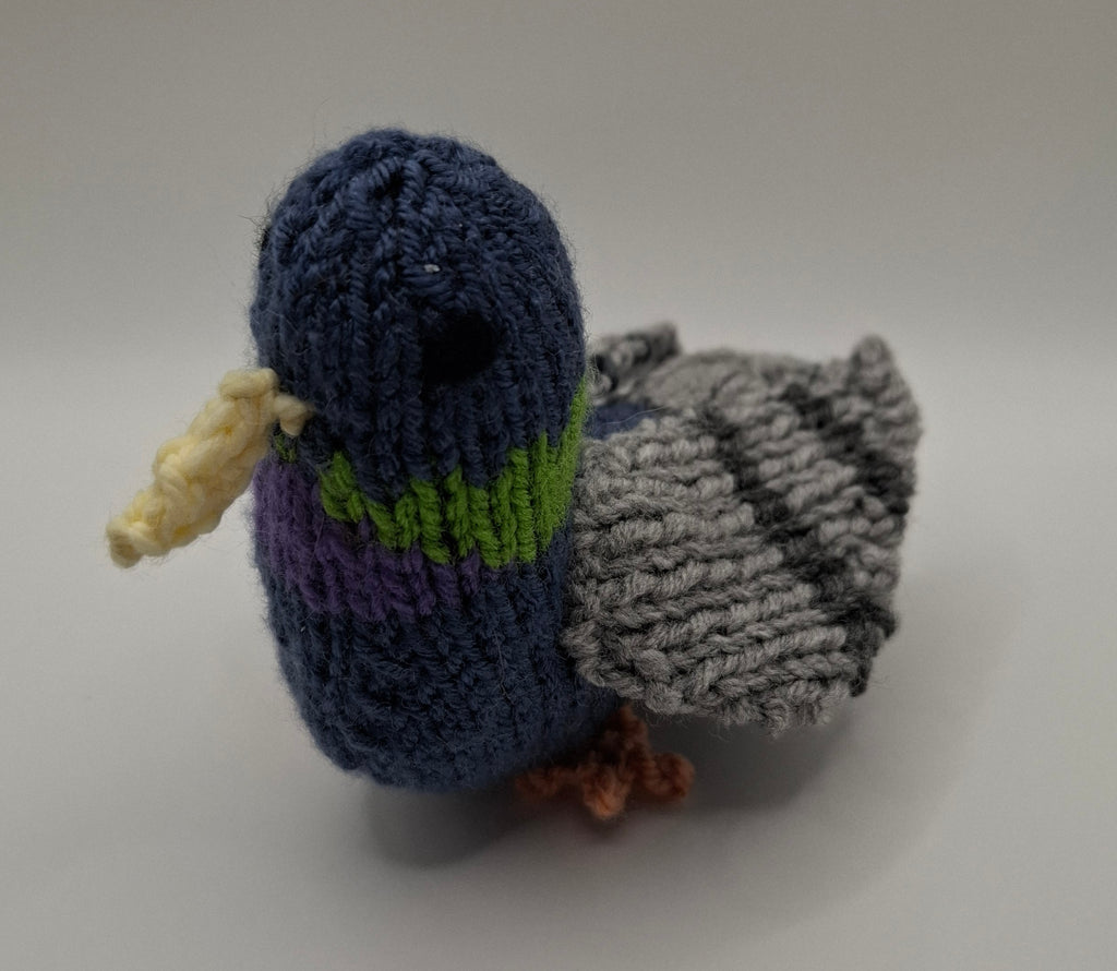 Knitted pigeon ornament