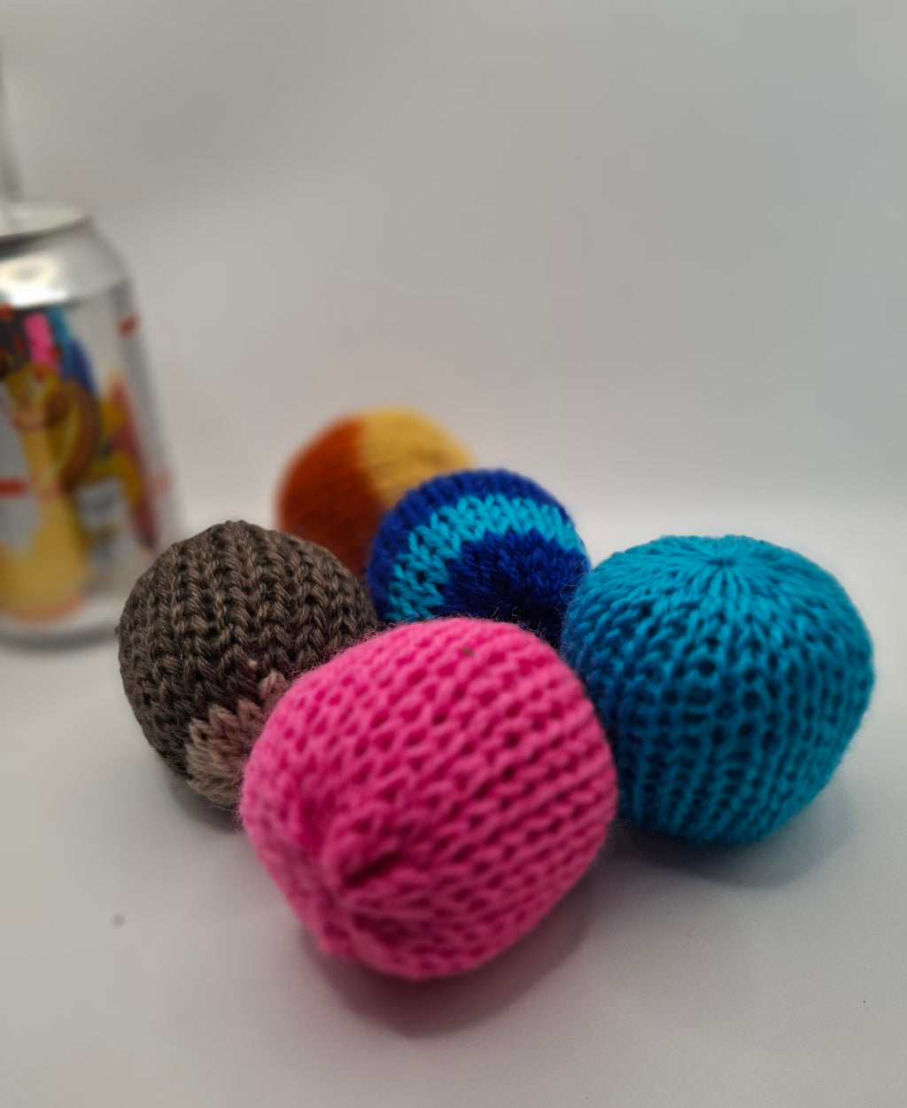 Knitted catnip ball